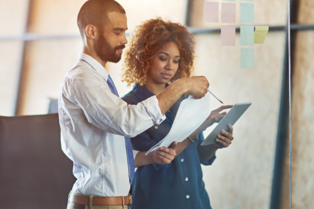 A complementaridade entre perícia contabilística e financeira sob a análise de Carlos Eduardo Rosalba Padilha.