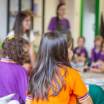 Educação e afeto e o papel da Sigma Educação e Tecnologia Ltda na promoção de uma comunicação empática que reforça o envolvimento dos alunos.